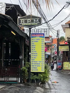 Brotherhood surf shop 2