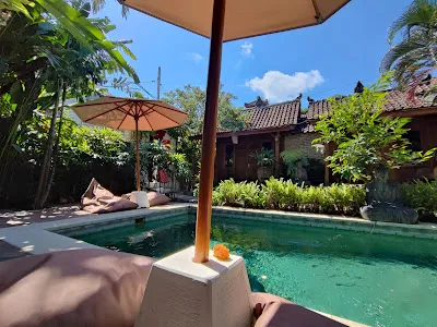Villa Layang Bulan - a homey guesthouse near the beach in North Kuta, Bali 2