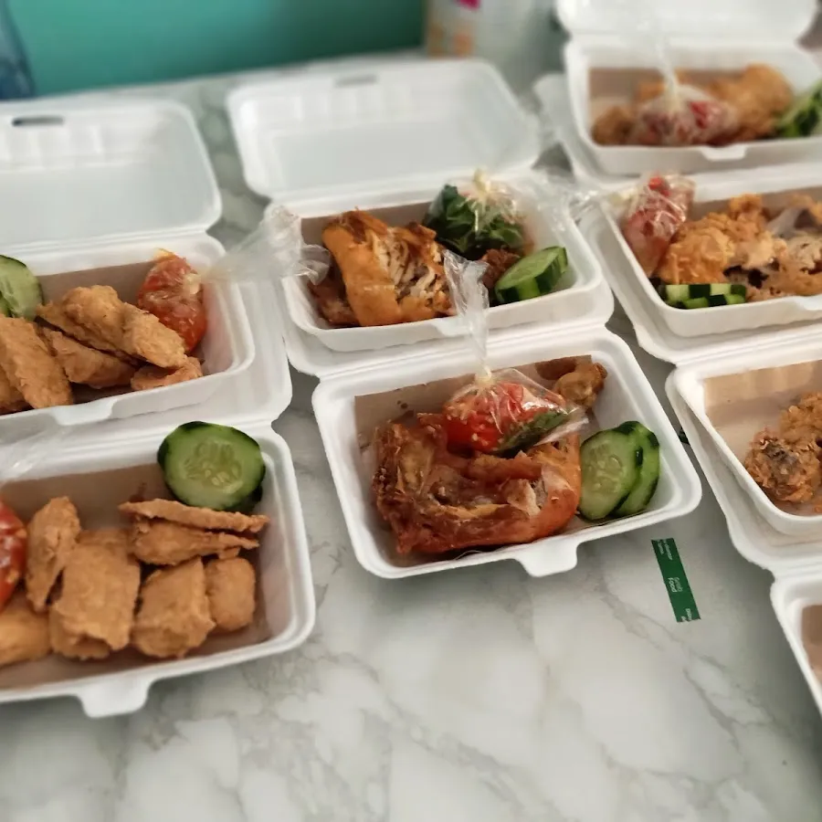 Ayam geprek 99 (Hallal) 2