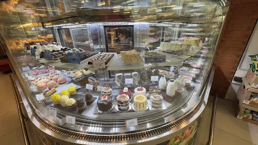 Popular Deli Canggu 4