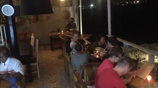 PHO HWITTA ,vietnamese and thai food 3