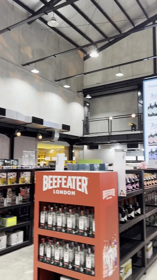 Atambah Bottle Shop 1