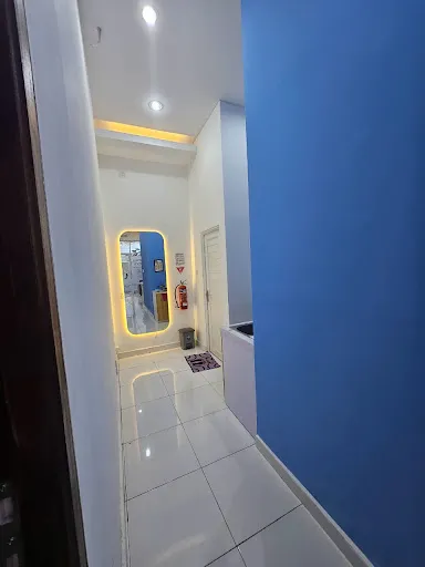 Hydro Medical Batu Bolong Dental Care | Dentist | Teeth Whitening | Teeth Cleaning 4