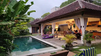 Calm Villa 4