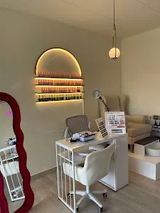 Shine Nail Art Studio Bali 4