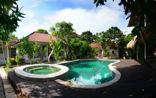 Colive me Coliving & Coworking, Skate pool and surf school Bali 1