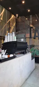 Expat. Roasters Beachwalk 3