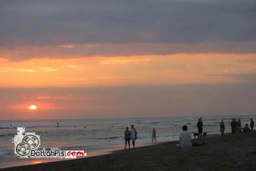Nelayan Beach 3