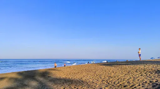 Nelayan Beach 4
