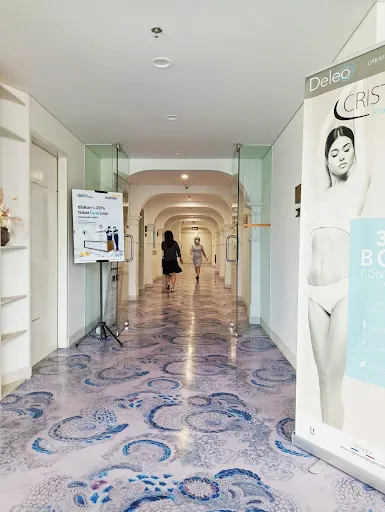 ETERNA Aesthetic & Anti Aging 4