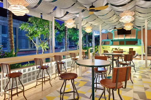 BASE FUSION SPORTS RESTO 3