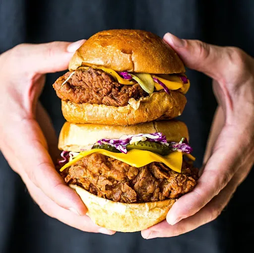 The Bench Sports Bar Canggu 3