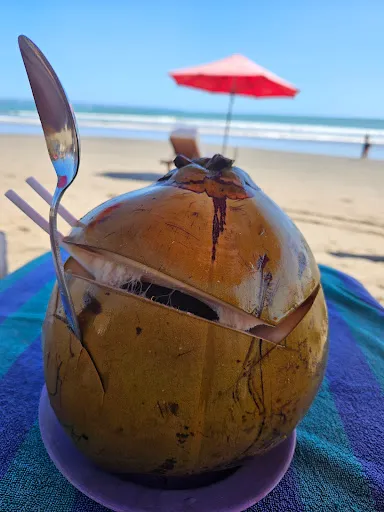 Made Beach Bar 1