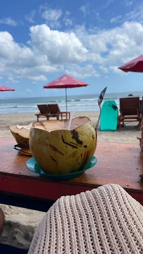 Made Beach Bar 2