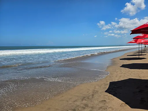 Made Beach Bar 4