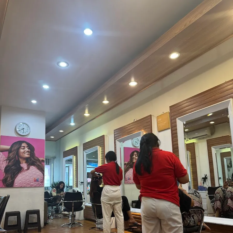 Nyky Salon Soputan