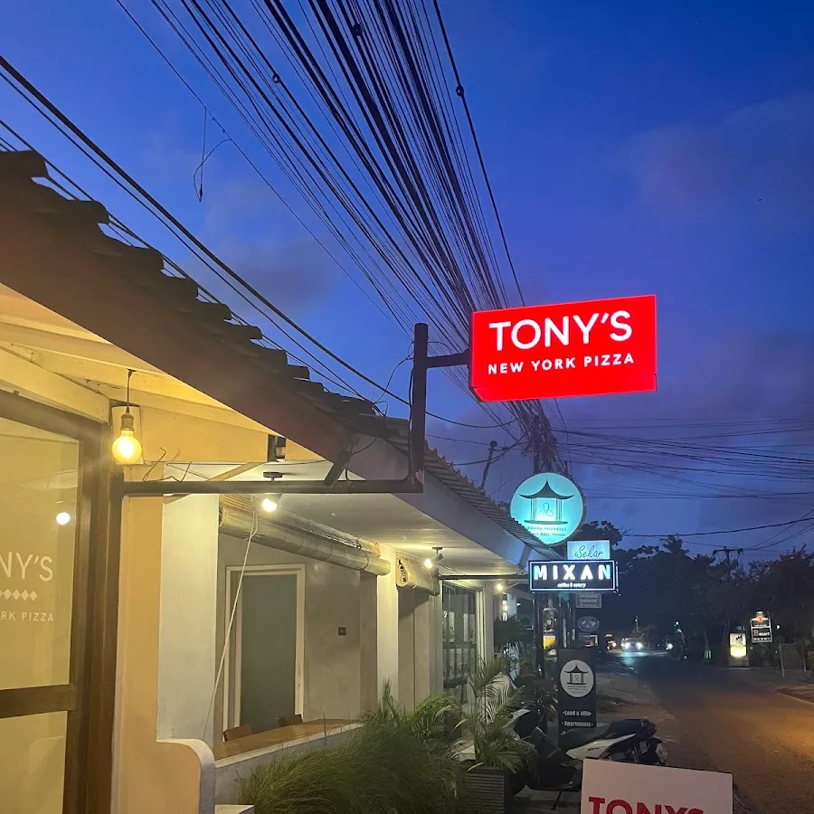 Tony's New York Pizza 1