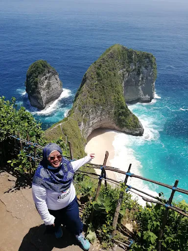 Bali Komplit Travel 3