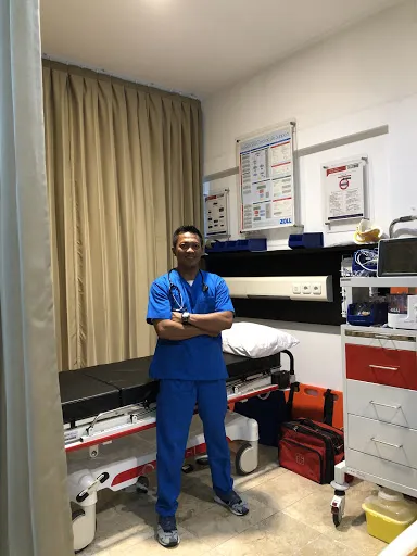 Code Blue Medical Centre 1