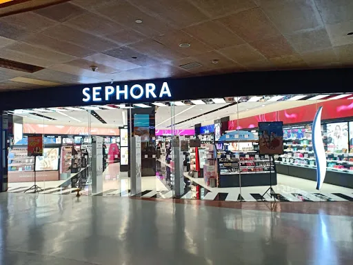 Benefit Cosmetics BrowBar 3