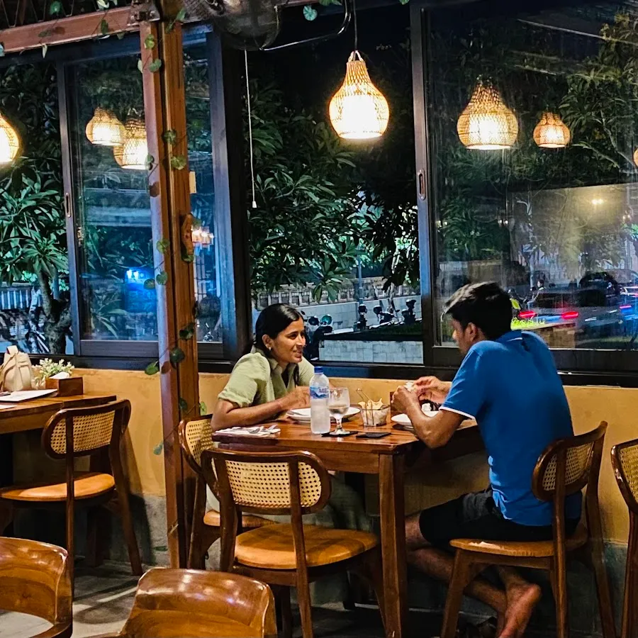 The Taj Indian International Restaurant Kuta Beach 3