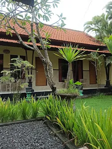 Legong Keraton Beach Hotel 1