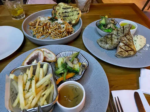 Ground Zero Kitchen 2