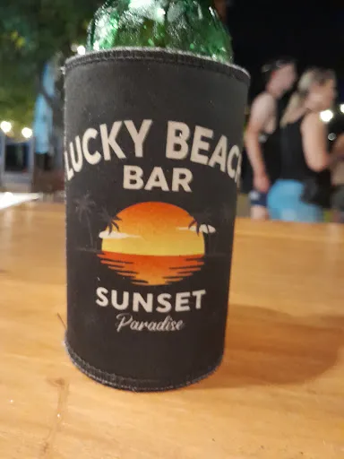 LUCKY BEACH BAR 3