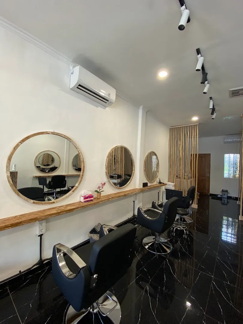 Dhio’s Salon Bali Seminyak 2