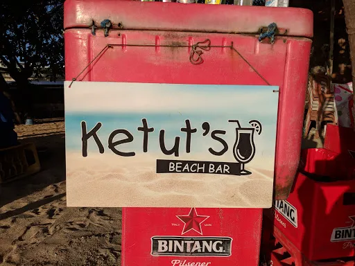 Ketut's Beach Bar 4