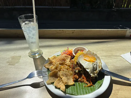 Yummy Yummy Food & Drink 4