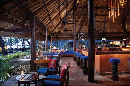 River Bar 4