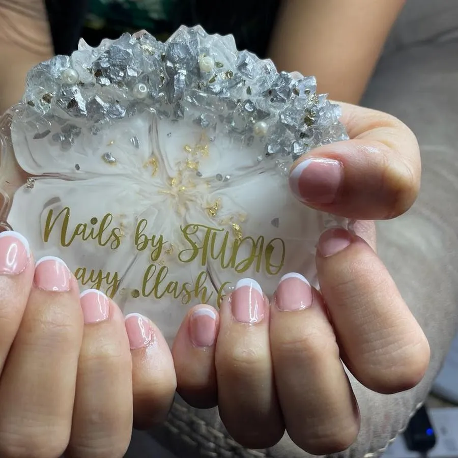 Eyellash nomor 1 di Kuta dan Canggu STUDIO AYY_LLASH.69 2
