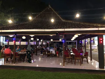 BABYLON RESTAURANT & SHISHA LOUNGE 2