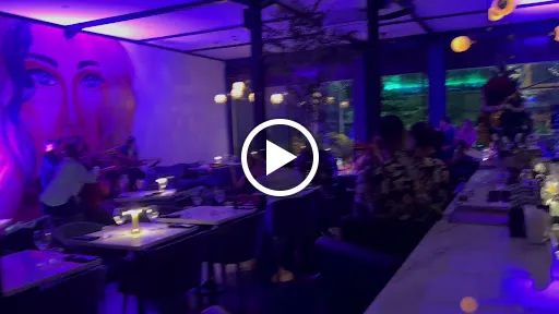 Komodo Restaurant and Bar 4