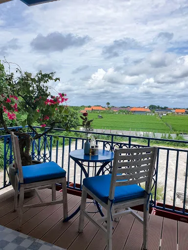 Milos warung souvlaki 4