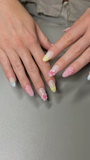 Riesha Beauty Studio 1