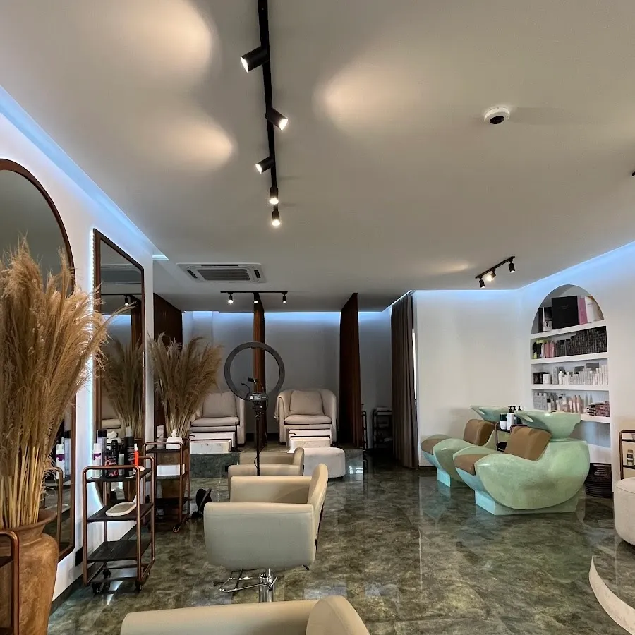 Kaya Beauty & Spa 4
