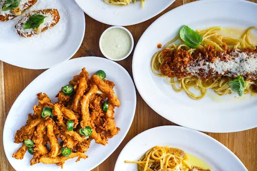 Paradise Lane Sports Bar Seminyak 4