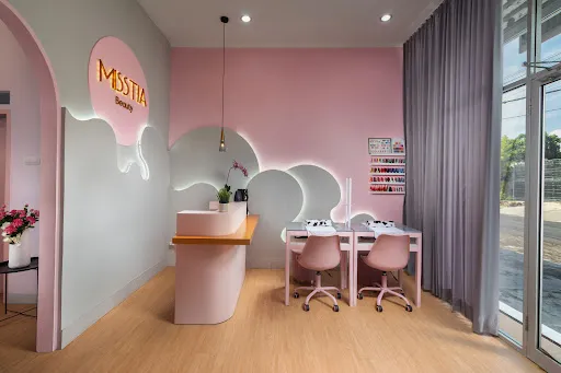 MISSTIA BEAUTY 1