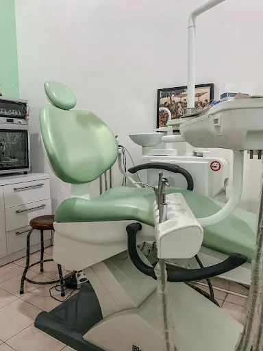 Drg. I Gede Andy Kumbara Putra (Dokter Gigi Denpasar/Dentist) 1