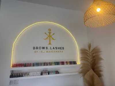 Syanala studio Bali ( Eyelash, Nailart, Sulam Alis, Body Massage) Only Home Service 1