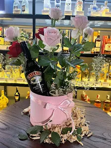 Drink Up Bites and Cheers 4
