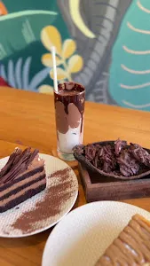 Krakakoa Flagship store 2