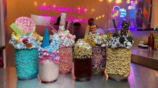 Popella Gelato (formerly BingBong Bali) 1