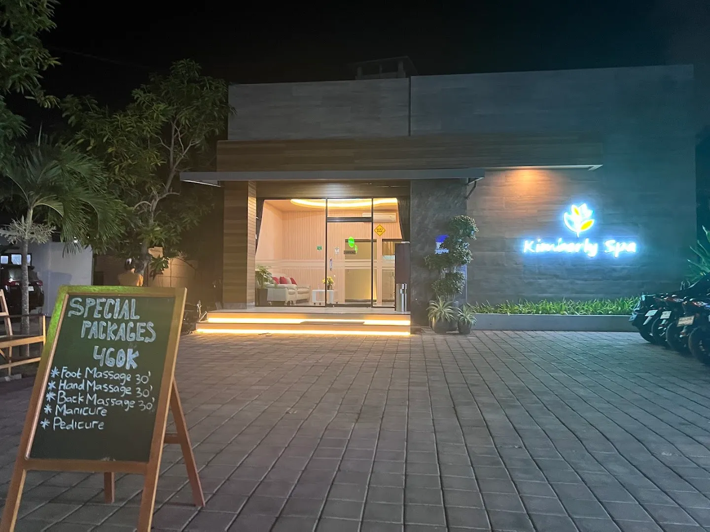 Kimberly Spa - Jl Pantai Berawa 3