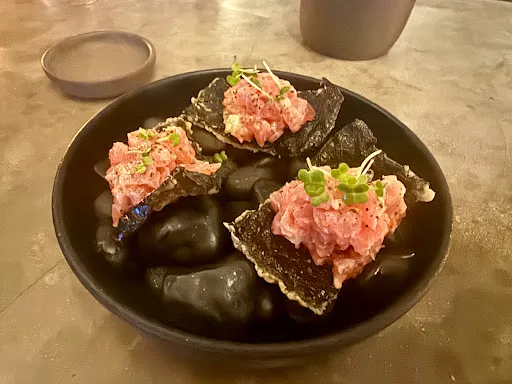 YUKI Uluwatu 3
