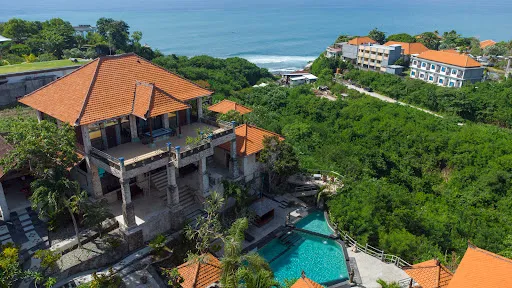 Puri Kelapa Guest House by BukitVista 2