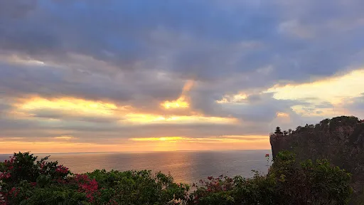 Kecak Dance Amphitheater Uluwatu Temple 3