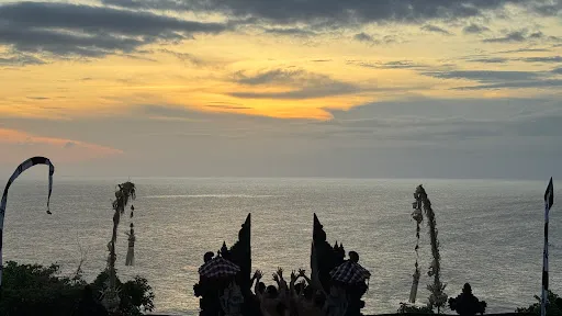 Kecak Dance Amphitheater Uluwatu Temple 4